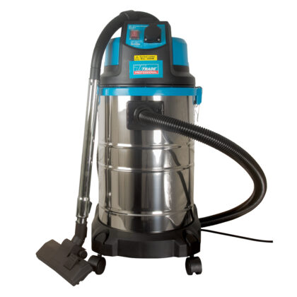 TRADE PROFESSIONAL 30L INDUSTRIAL VACUUM CLEANER MCOP1853
